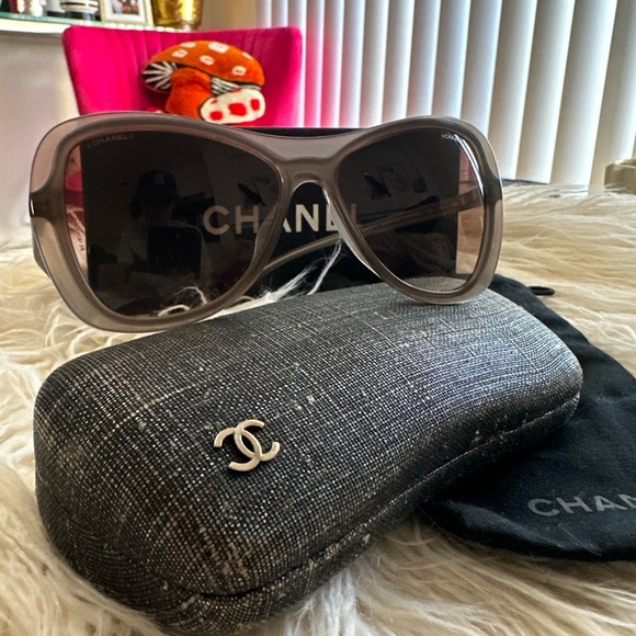 Authentic Chanel Sunglasses - Picture 1 of 4